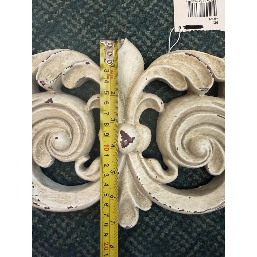Vtg Cottage Core Ivory Wood Scroll Pediment Wall Decor Ornate Carved Applique